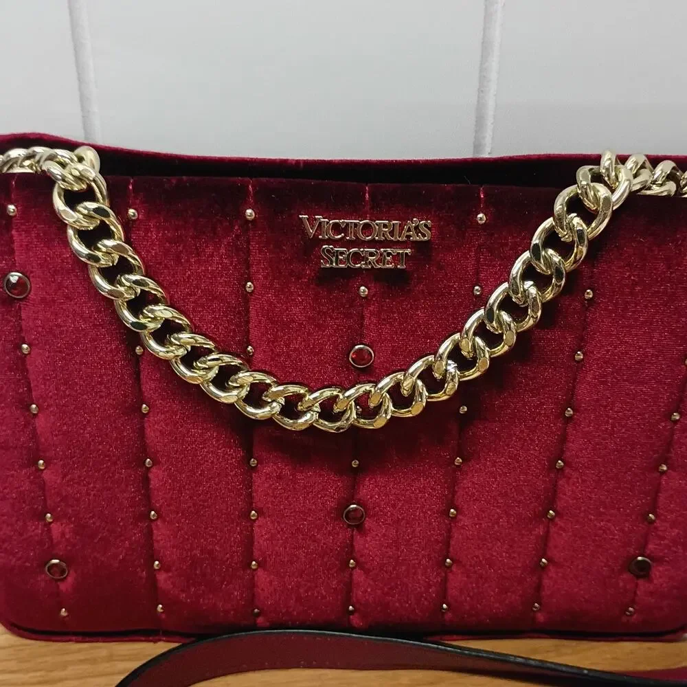 Victoria’s Secret Velvet Bond Street Shoulder Bag Cranberry Gold tone Chain Stud